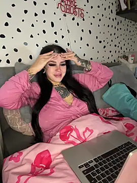tempzzz12 online show from May 2026 07:48:01 AM