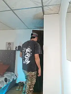 Snapshot of Niick01_ chatting on November 2025 09:37:01 PM Niick01 online show from November 2025 09:37:01 PM