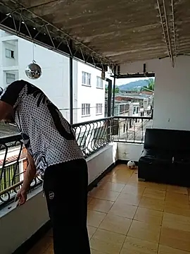 Niick01  online show from February 2026 02:06:01 PM