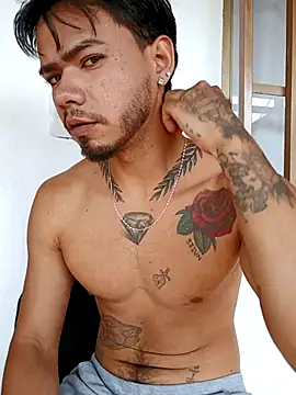 Niick01  online show from February 2026 05:46:02 PM