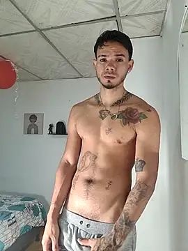 Snapshot of Niick01_ chatting on November 2025 04:55:02 PM Niick01 online show from November 2025 04:55:02 PM