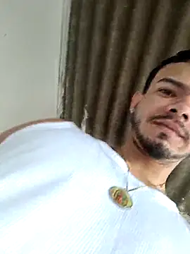 Snapshot of Niick01_ chatting on October 2025 03:47:02 PM Niick01 online show from October 2025 03:47:02 PM