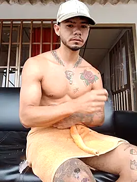 Niick01  online show from April 2026 01:24:01 PM