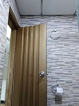 Niick01  online show from April 2026 12:39:01 PM