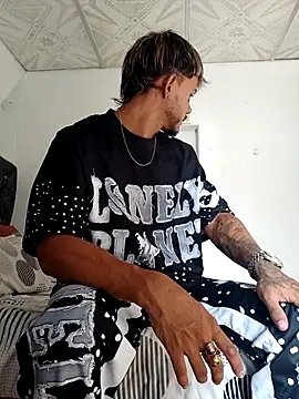 Niick01  online show from March 2026 04:55:01 PM