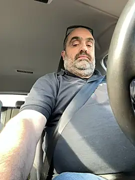 fuocovivo4 online show from February 2025 02:44:01 PM