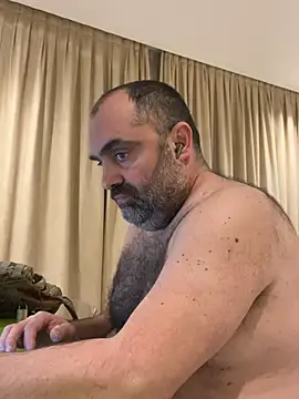 fuocovivo4 online show from February 2025 07:02:02 PM