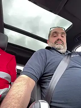 fuocovivo4 online show from March 2025 03:36:02 PM