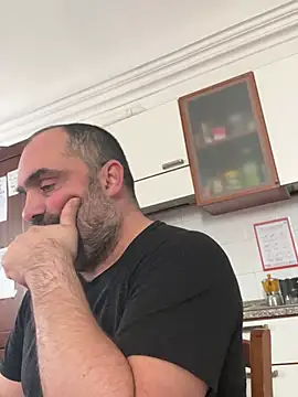 fuocovivo4 online show from February 2025 09:15:01 AM