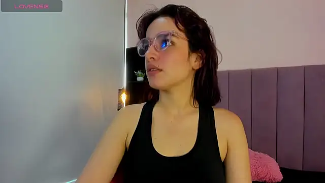 Annyrosee online show from January 2026 08:23:01 PM