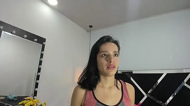 Annyrosee online show from March 2025 08:30:01 PM