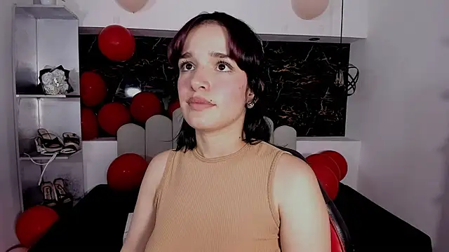 Annyrosee online show from February 2026 07:47:02 PM