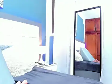 Snapshot of DayannaBronx chatting on February 2025 01:22:01 AM DayannaBronx online show from February 2025 01:22:01 AM