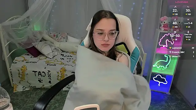 kaisajenner online show from February 2025 01:11:01 AM