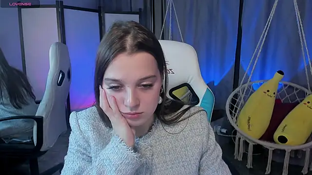 kaisajenner online show from November 2025 09:15:02 PM