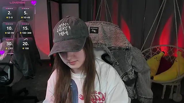 kaisajenner online show from April 2026 09:52:01 PM