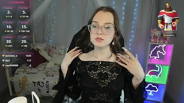 kaisajenner online show from March 2025 04:32:01 AM
