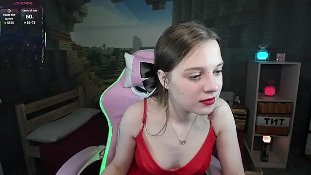 kaisajenner online show from October 2025 12:12:02 AM