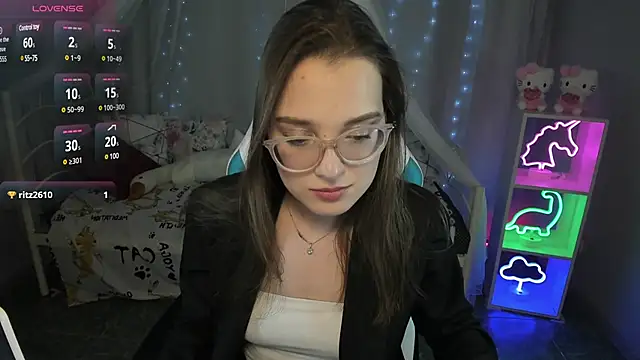 kaisajenner online show from March 2025 09:24:01 PM