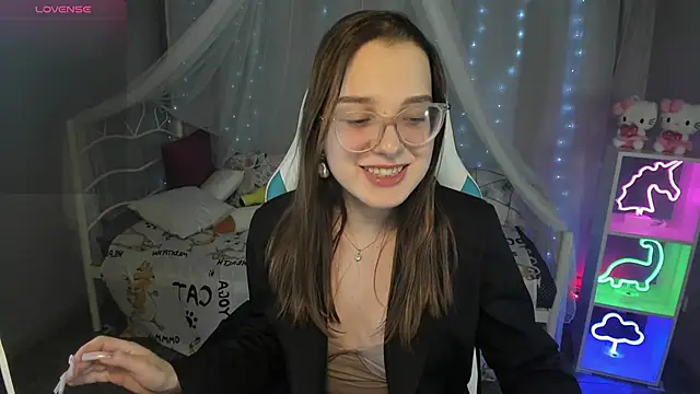 kaisajenner online show from March 2025 12:18:02 AM