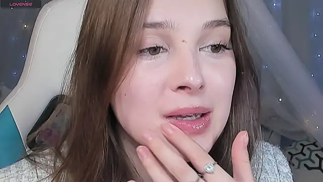 kaisajenner online show from March 2026 04:25:02 PM
