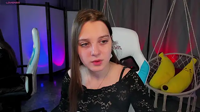 kaisajenner online show from December 2025 08:35:02 PM