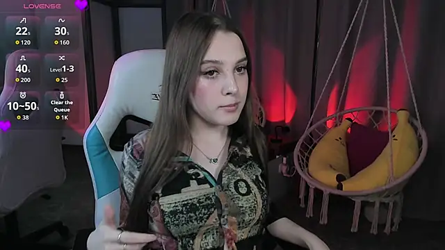 kaisajenner online show from April 2026 08:48:01 PM