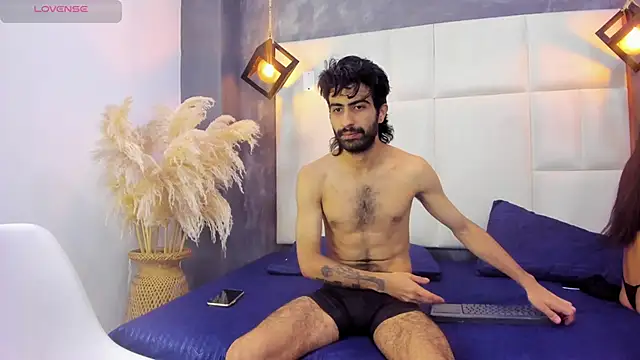 Snapshot of Arah_issaa chatting on October 2025 10:28:02 PM Arah issaa online show from October 2025 10:28:02 PM