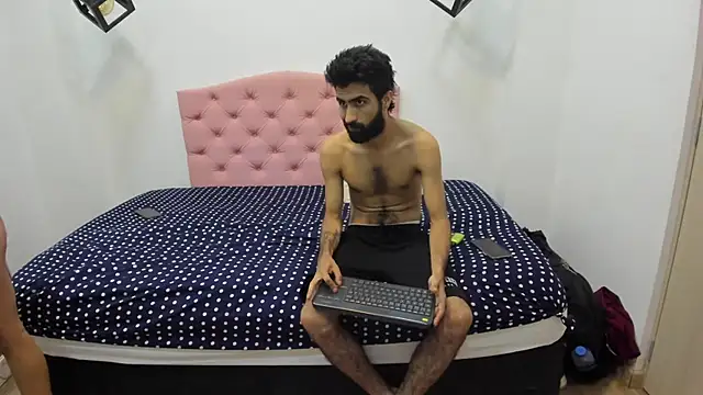 Arah issaa online show from February 2025 01:38:01 PM