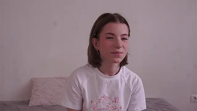 Snapshot of FeliceDendy chatting on February 2025 09:04:02 AM FeliceDendy online show from February 2025 09:04:02 AM