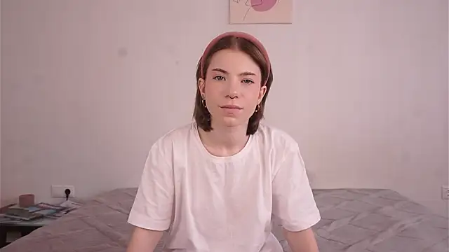 Snapshot of FeliceDendy chatting on February 2025 09:26:02 AM FeliceDendy online show from February 2025 09:26:02 AM