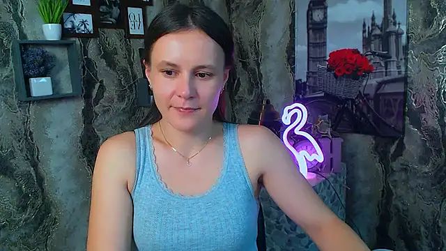 Snapshot of ValeriaHeart_ chatting on November 2025 01:33:01 PM ValeriaHeart online show from November 2025 01:33:01 PM