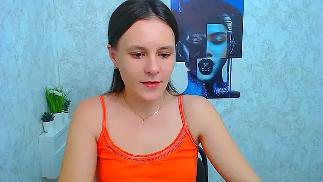 Snapshot of ValeriaHeart_ chatting on November 2025 01:12:02 PM ValeriaHeart online show from November 2025 01:12:02 PM