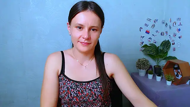 Snapshot of ValeriaHeart_ chatting on December 2025 08:23:02 PM ValeriaHeart online show from December 2025 08:23:02 PM