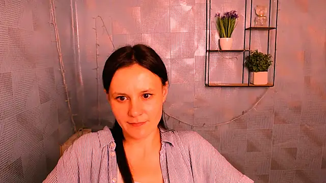 ValeriaHeart  online show from February 2025 03:47:01 PM