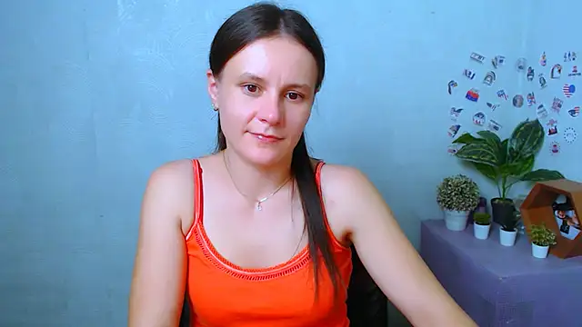 Snapshot of ValeriaHeart_ chatting on December 2025 09:53:01 PM ValeriaHeart online show from December 2025 09:53:01 PM