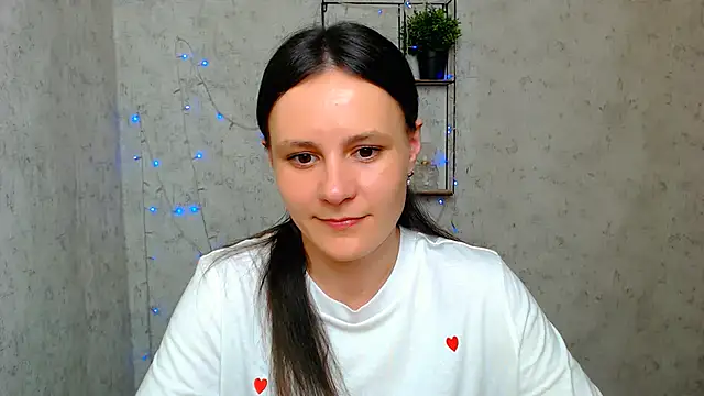 ValeriaHeart  online show from March 2025 01:29:01 PM