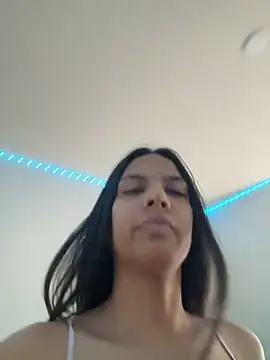 Liyah 19 online show from September 2025 02:57:02 PM