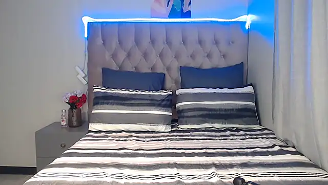 Snapshot of NikkyDangerr chatting on September 2025 09:17:02 PM NikkyDangerr online show from September 2025 09:17:02 PM