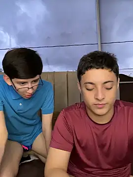 Snapshot of jacob_and_sam chatting on June 2026 10:59:02 PM jacob and sam online show from June 2026 10:59:02 PM