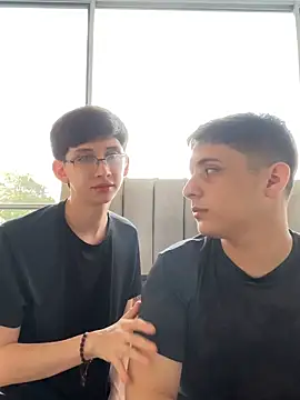 Snapshot of jacob_and_sam chatting on May 2026 10:26:01 PM jacob and sam online show from May 2026 10:26:01 PM