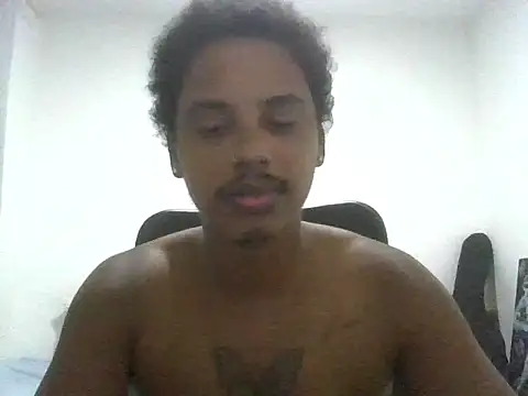Snapshot of ONegodoce25 chatting on April 2026 10:03:01 PM ONegodoce25 online show from April 2026 10:03:01 PM