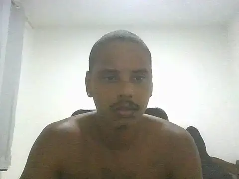 Snapshot of ONegodoce25 chatting on May 2026 09:46:02 PM ONegodoce25 online show from May 2026 09:46:02 PM