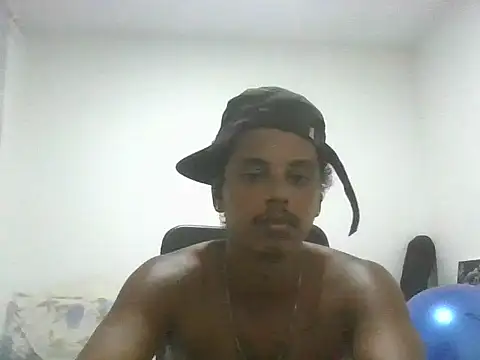 Snapshot of ONegodoce25 chatting on April 2026 12:26:02 AM ONegodoce25 online show from April 2026 12:26:02 AM