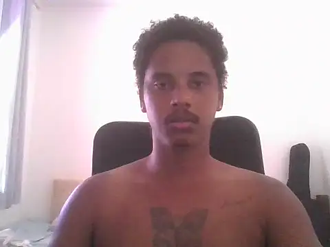 Snapshot of ONegodoce25 chatting on May 2026 04:54:01 PM ONegodoce25 online show from May 2026 04:54:01 PM