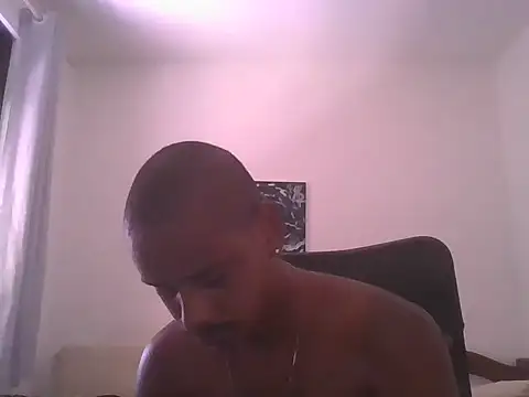 Snapshot of ONegodoce25 chatting on May 2026 01:55:02 PM ONegodoce25 online show from May 2026 01:55:02 PM