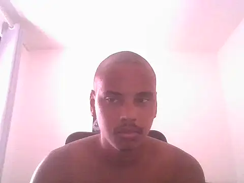 Snapshot of ONegodoce25 chatting on May 2026 12:23:02 PM ONegodoce25 online show from May 2026 12:23:02 PM