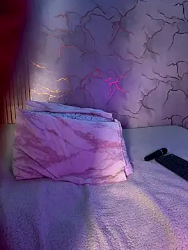 Lally Valencia   online show from November 2025 03:49:02 AM