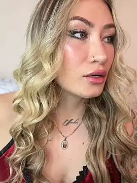 Lally Valencia   online show from February 2025 09:20:02 PM