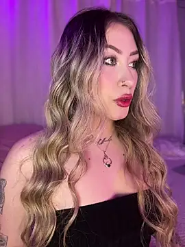 Snapshot of Lally_Valencia__ chatting on July 2026 07:26:01 AM Lally Valencia online show from July 2026 07:26:01 AM